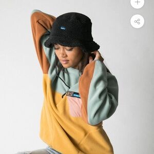 KAVU FUR BALL BOONIE